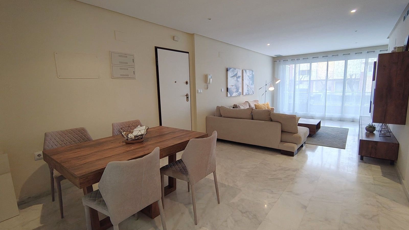 3 bedroom Apartment for sale in Hacienda del Alamo with garage - € 219,900 (Ref: 9731471)