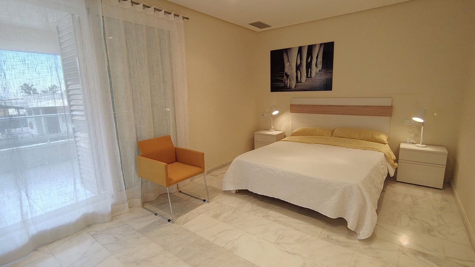 3 bedroom Apartment for sale in Hacienda del Alamo with garage - € 219,900 (Ref: 9731471)