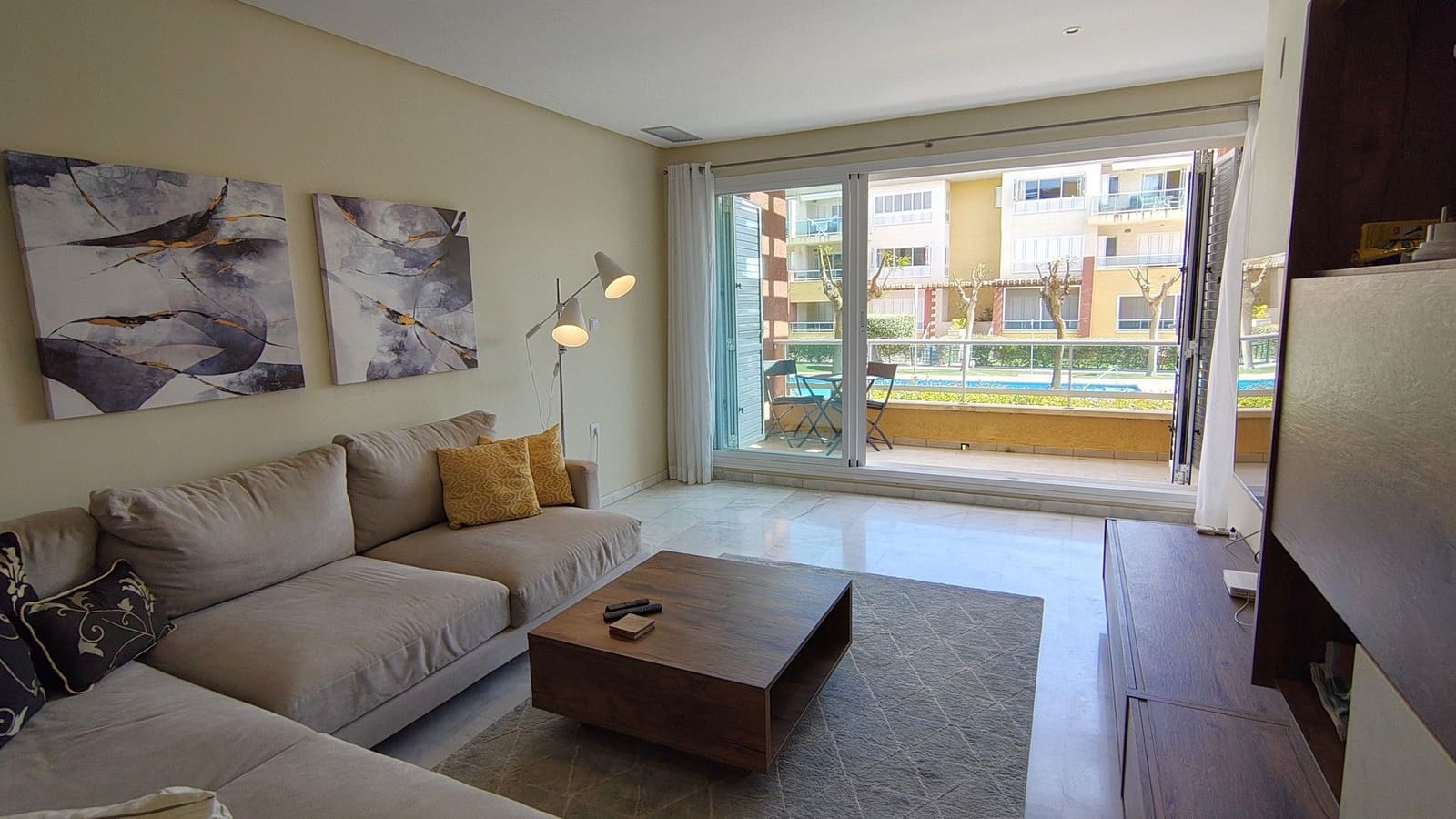 3 bedroom Apartment for sale in Hacienda del Alamo with garage - € 219,900 (Ref: 9731471)