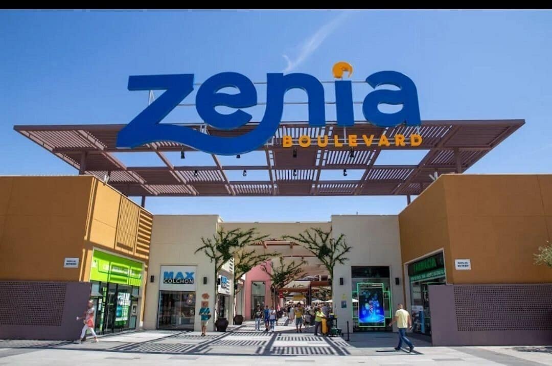 Apartamento de 2 habitaciones en San Miguel de Salinas en venta con piscina - 199.000 € (Ref: 9753527)