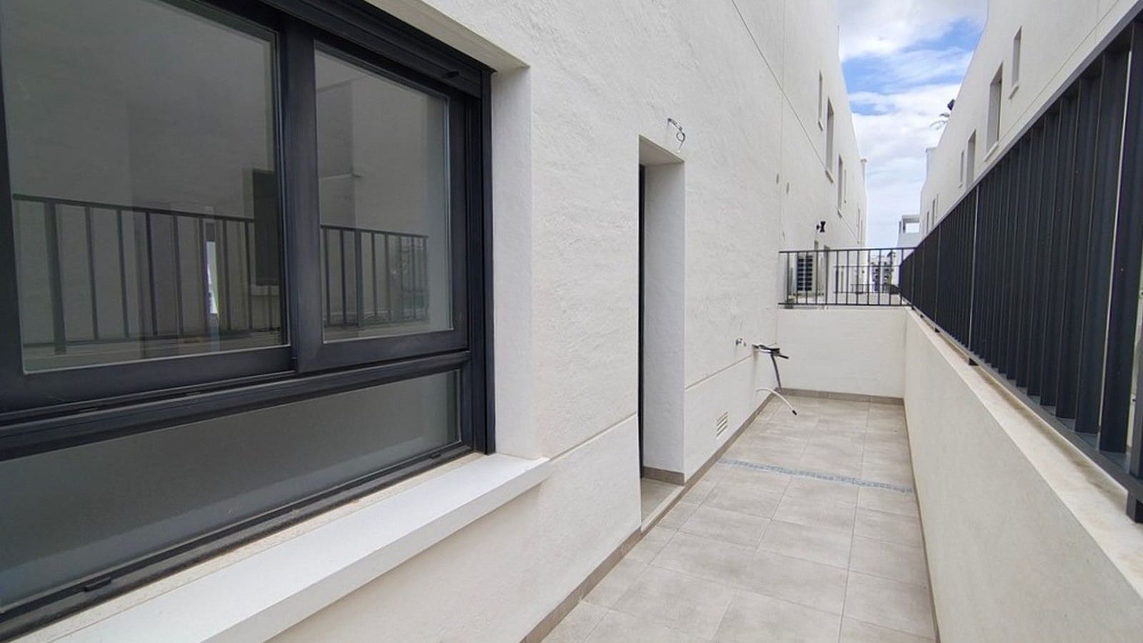 2 bedroom Apartment for sale in San Miguel de Salinas with pool - € 199,000 (Ref: 9753527)