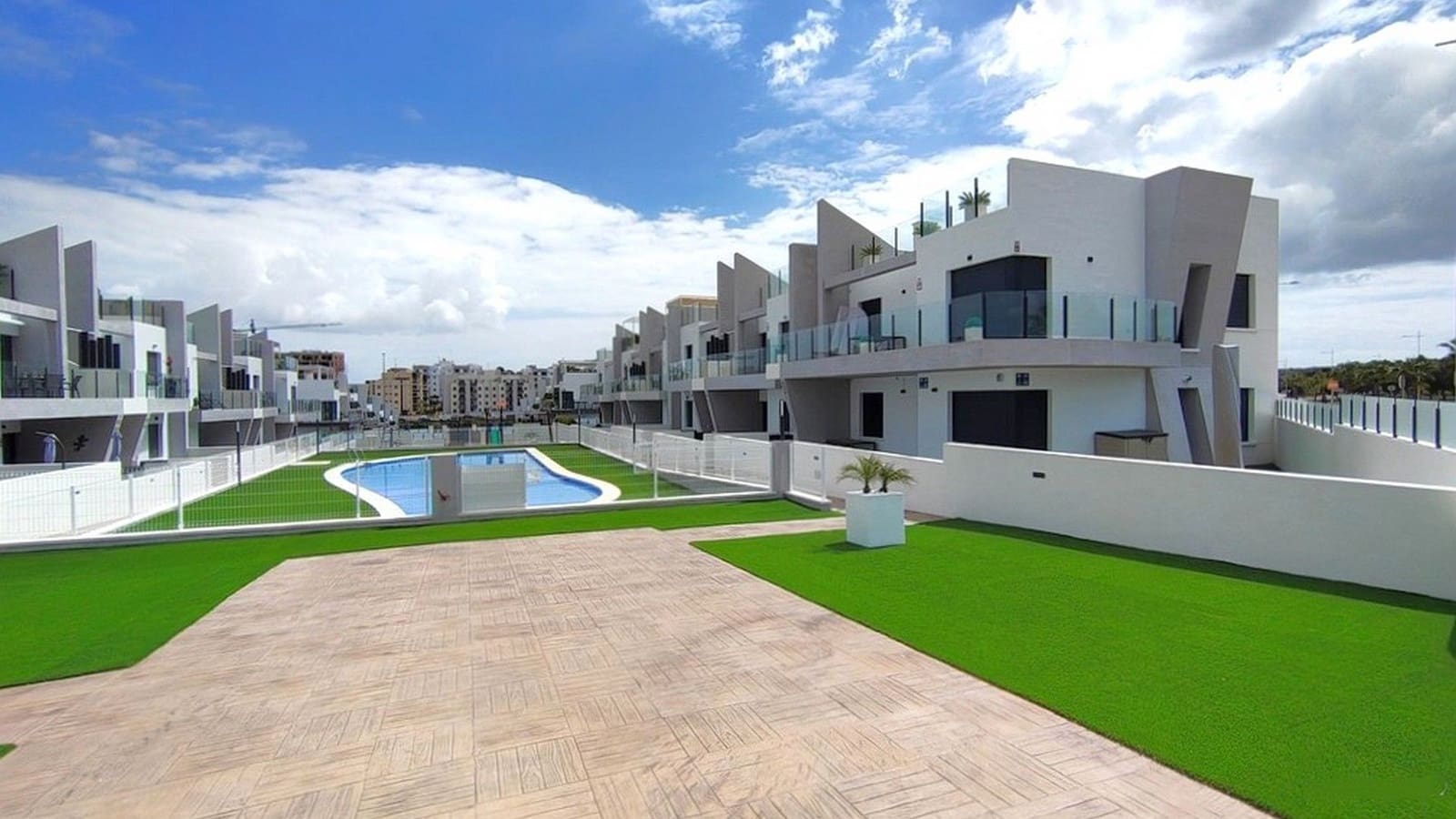 2 bedroom Apartment for sale in San Miguel de Salinas with pool - € 199,000 (Ref: 9753527)