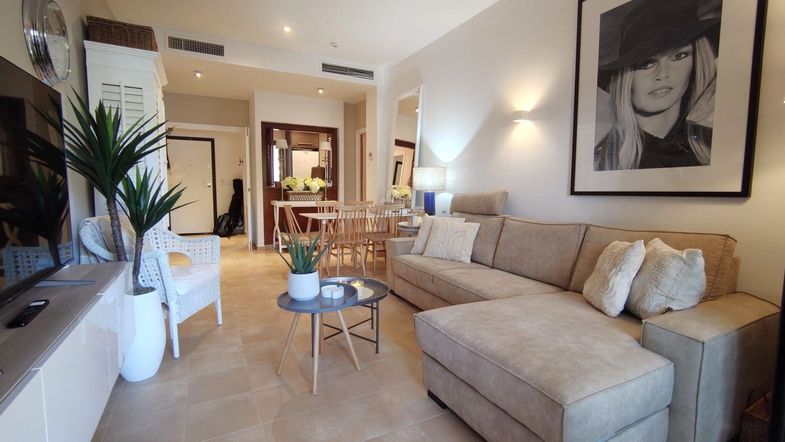 Apartamento de 2 habitaciones en Hacienda del Alamo en venta con garaje - 195.000 € (Ref: 9756717)