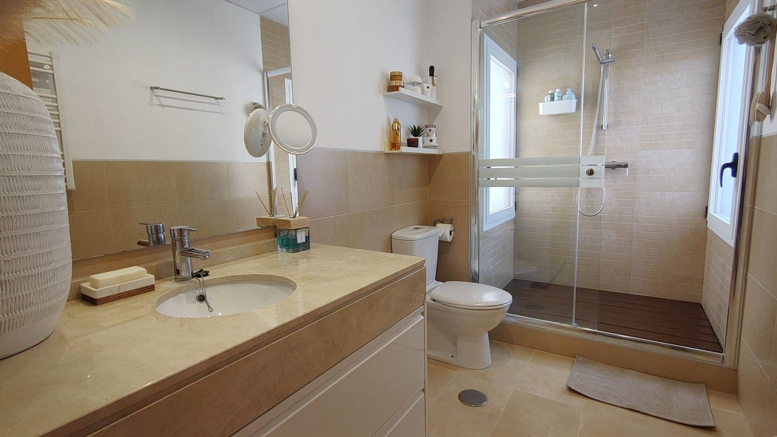 Apartamento de 2 habitaciones en Hacienda del Alamo en venta con garaje - 195.000 € (Ref: 9756717)