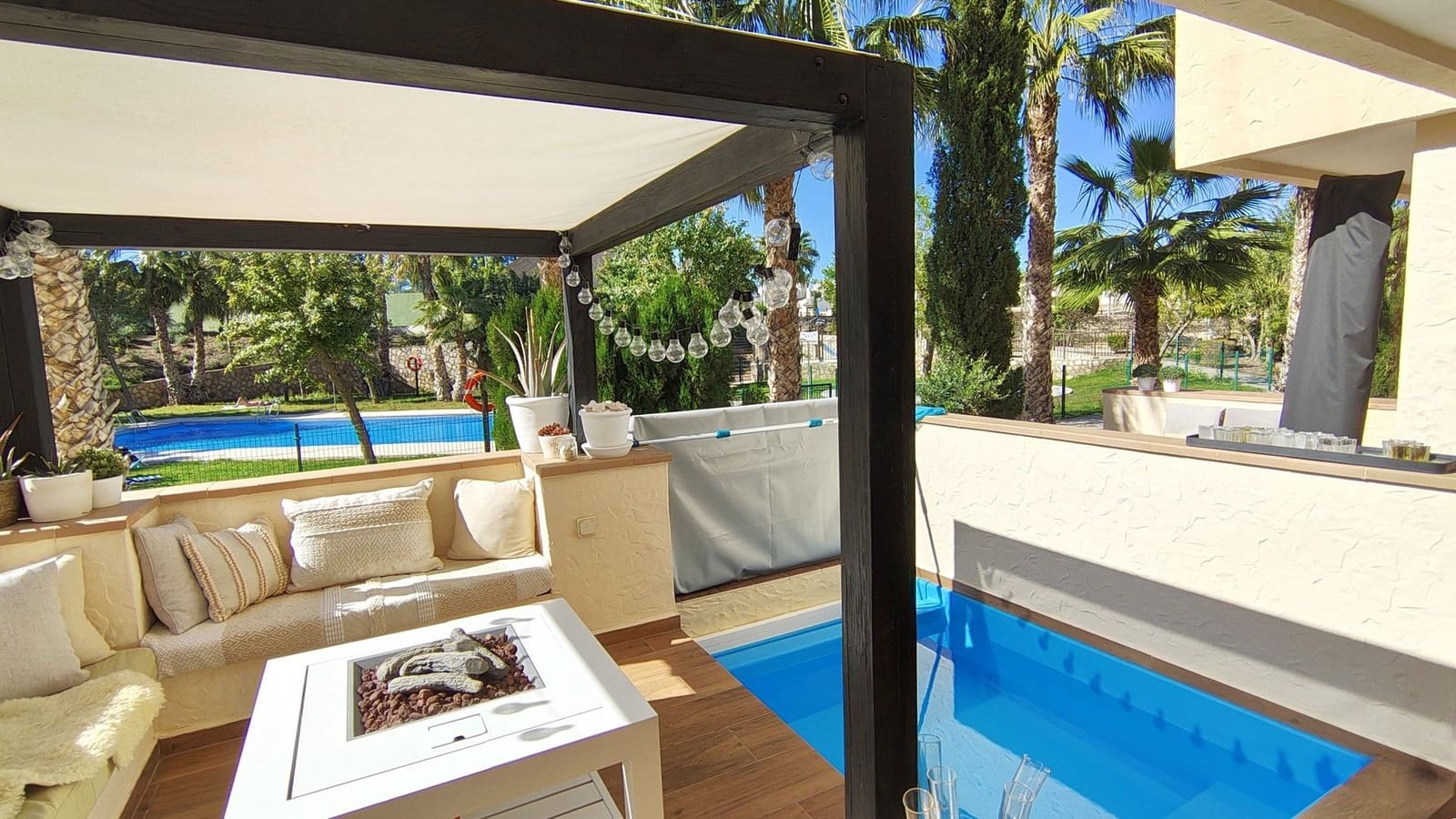 Apartamento de 2 habitaciones en Hacienda del Alamo en venta con garaje - 195.000 € (Ref: 9756717)