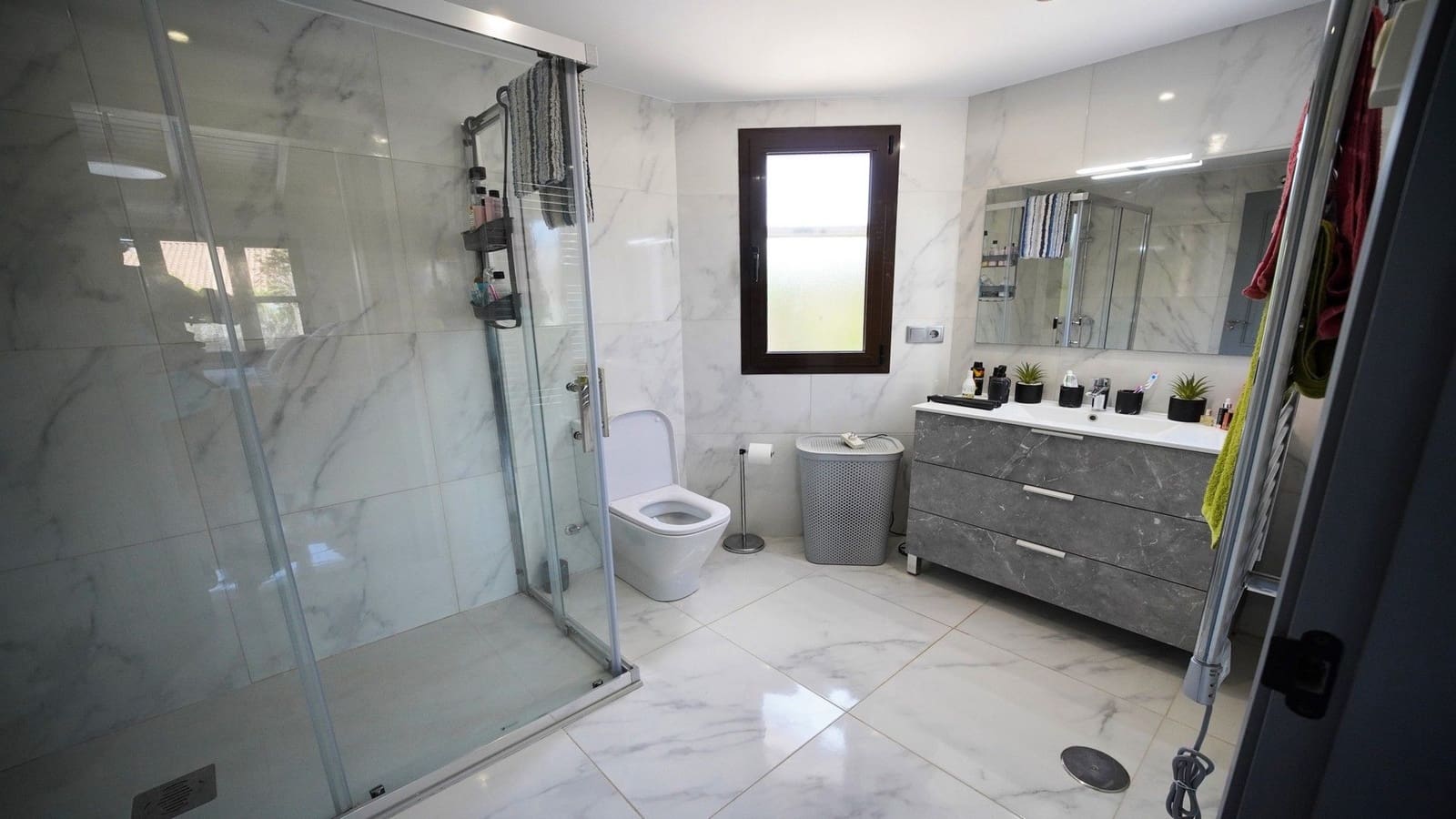 3 slaapkamer Villa te koop in Hacienda del Alamo met zwembad garage - € 419.900 (Ref: 9798299)