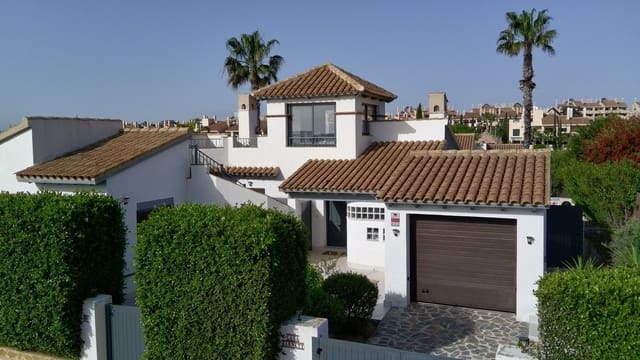 3 Zimmer Villa zu verkaufen in Hacienda del Alamo, Fuente Alamo de Murcia mit Pool Garage - 419.900 € (Ref: 9798299)