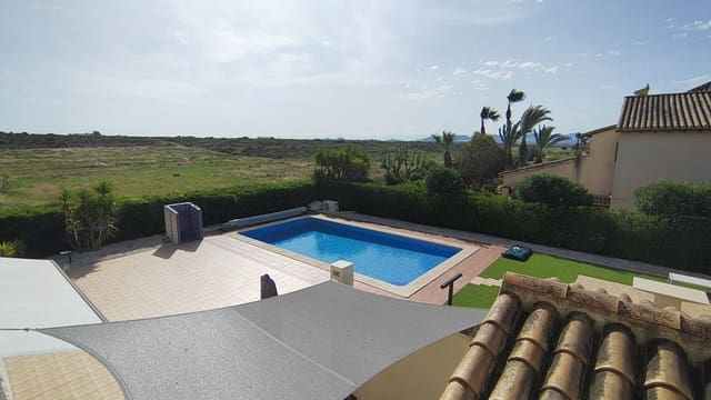 3 makuuhuone Huvila myytävänä paikassa Hacienda del Alamo, Fuente Alamo de Murcia mukana uima-altaan 
autotalli - 430 000 € (Ref: 9800815)