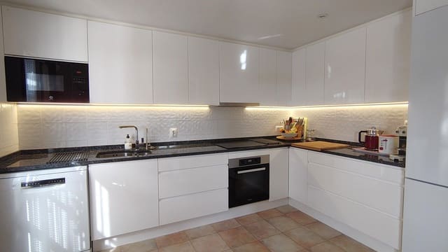 3 soverom Villa til salgs i Hacienda del Alamo, Fuente Alamo de Murcia med svømmebasseng garasje - € 430 000 (Ref: 9800815)