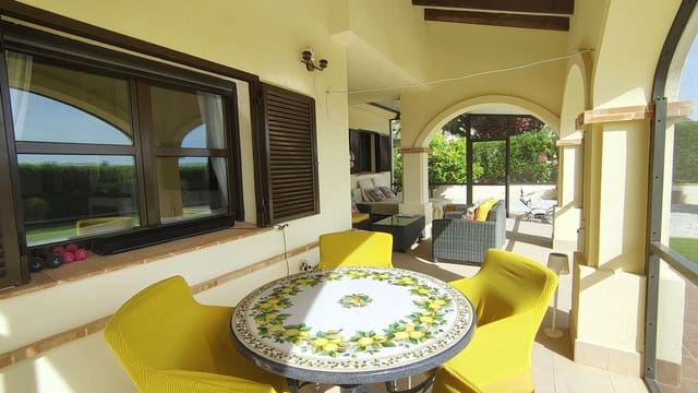 3 bedroom Villa for sale in Hacienda del Alamo, Fuente Alamo de Murcia with pool garage - € 430,000 (Ref: 9800815)