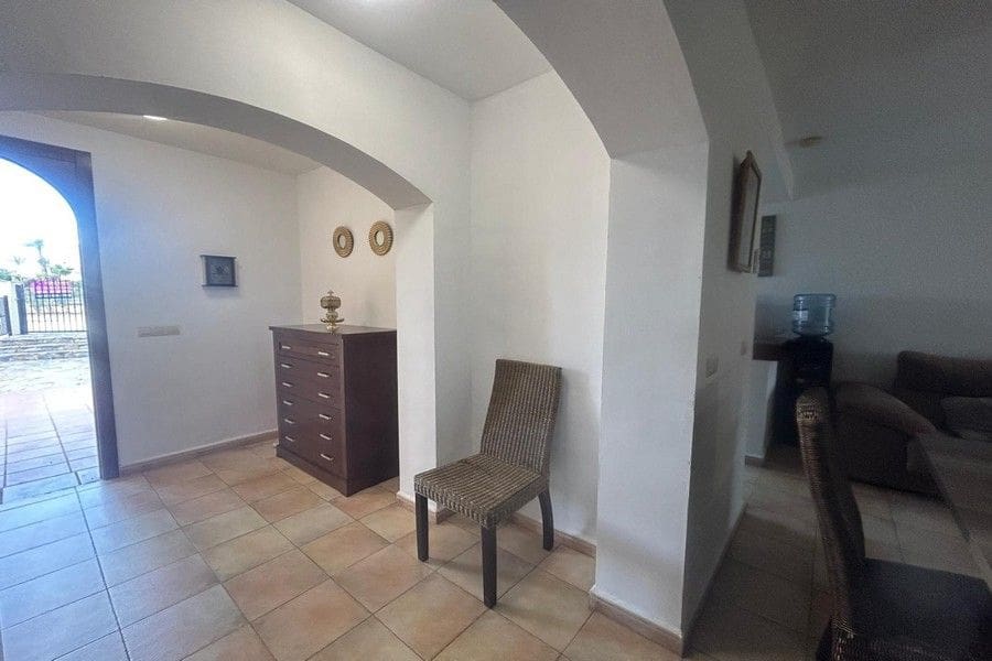 2 bedroom Villa for sale in Hacienda del Alamo with pool garage - € 190,000 (Ref: 9854616)