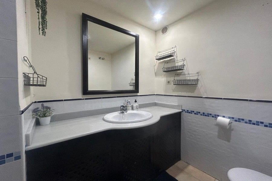 2 bedroom Villa for sale in Hacienda del Alamo with pool garage - € 190,000 (Ref: 9854616)