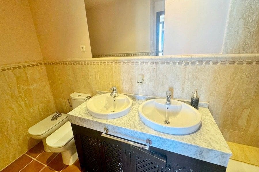 2 sypialnia Apartament na sprzedaż w Hacienda del Alamo z basenem garażem - 174 950 € (Ref: 9905267)