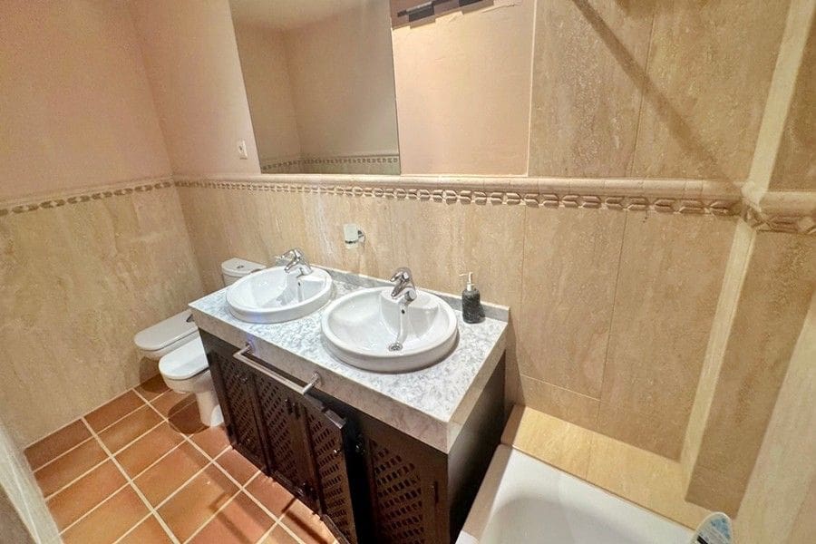 2 sypialnia Apartament na sprzedaż w Hacienda del Alamo z basenem garażem - 174 950 € (Ref: 9905267)
