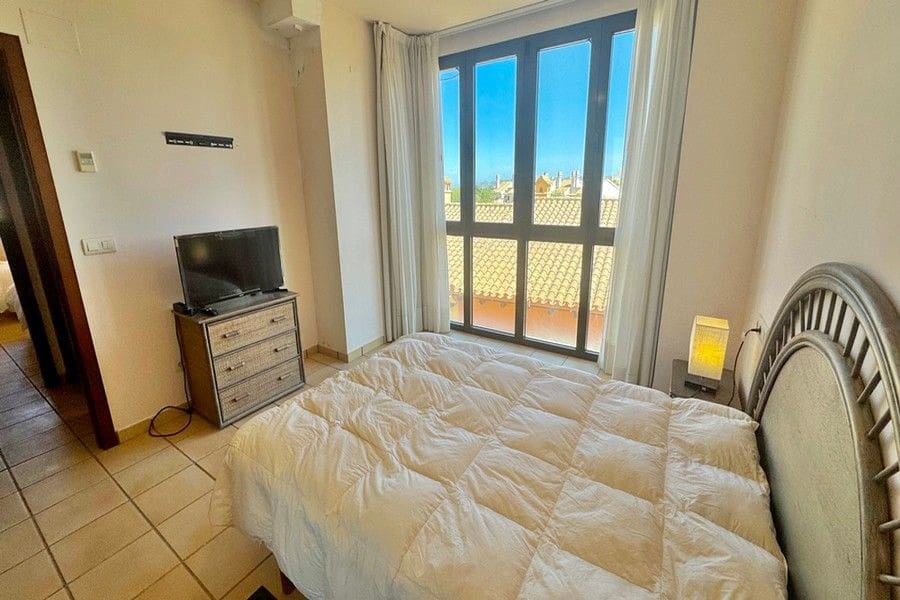 2 sypialnia Apartament na sprzedaż w Hacienda del Alamo z basenem garażem - 174 950 € (Ref: 9905267)