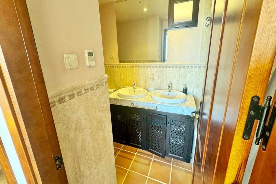 2 sypialnia Apartament na sprzedaż w Hacienda del Alamo z basenem garażem - 174 950 € (Ref: 9905267)