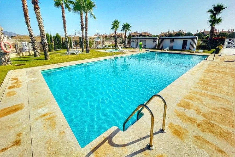 2 sypialnia Apartament na sprzedaż w Hacienda del Alamo z basenem garażem - 174 950 € (Ref: 9905267)