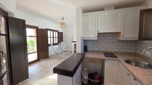 Chalet de 1 habitación en Hacienda del Alamo, Fuente Alamo de Murcia en venta con piscina garaje - 149.950 € (Ref: 9914583)