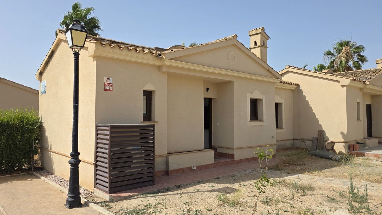 1 bedroom Villa for sale in Hacienda del Alamo with pool garage - € 149,950 (Ref: 9914583)
