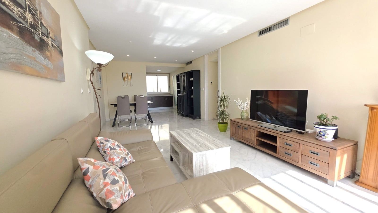 2 bedroom Apartment for sale in Hacienda del Alamo with pool garage - € 214,900 (Ref: 9926545)
