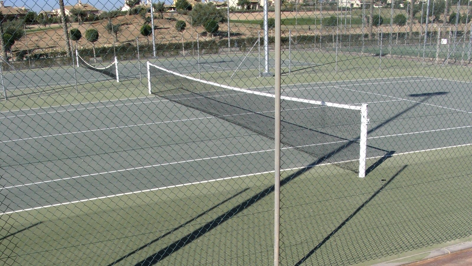 2 bedroom Apartment for sale in Hacienda del Alamo with pool garage - € 214,900 (Ref: 9926545)