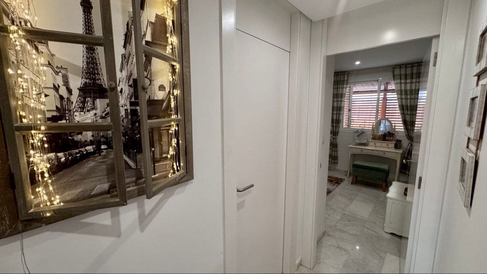 3 bedroom Apartment for sale in Hacienda del Alamo with garage - € 249,950 (Ref: 9928338)