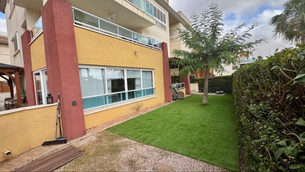 3 bedroom Apartment for sale in Hacienda del Alamo with garage - € 249,950 (Ref: 9928338)
