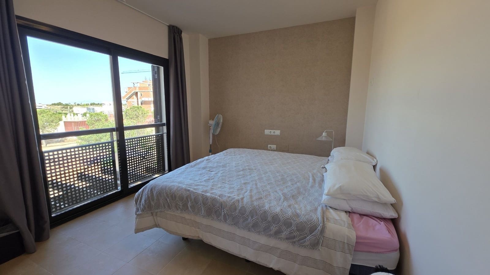 Apartamento de 2 habitaciones en Hacienda del Alamo en venta con garaje - 154.900 € (Ref: 9932179)