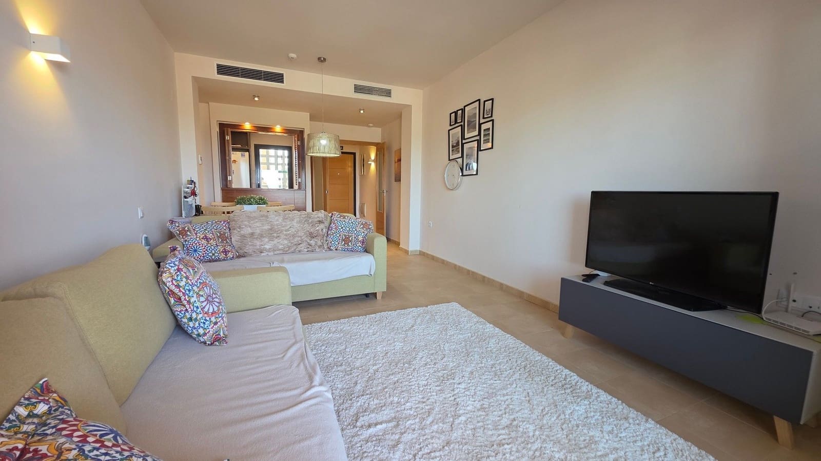 Apartamento de 2 habitaciones en Hacienda del Alamo en venta con garaje - 154.900 € (Ref: 9932179)