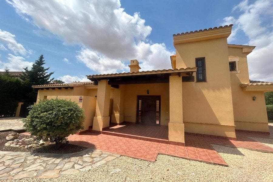 3 soveværelse Villa til salg i Fuente Alamo de Murcia med swimmingpool garage - € 510.000 (Ref: 9941557)