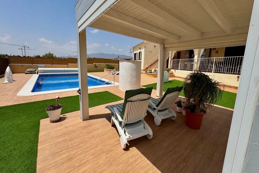 3 soveværelse Villa til salg i Fuente Alamo de Murcia med swimmingpool garage - € 595.000 (Ref: 9946799)