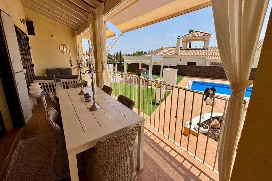 3 soveværelse Villa til salg i Fuente Alamo de Murcia med swimmingpool garage - € 595.000 (Ref: 9946799)