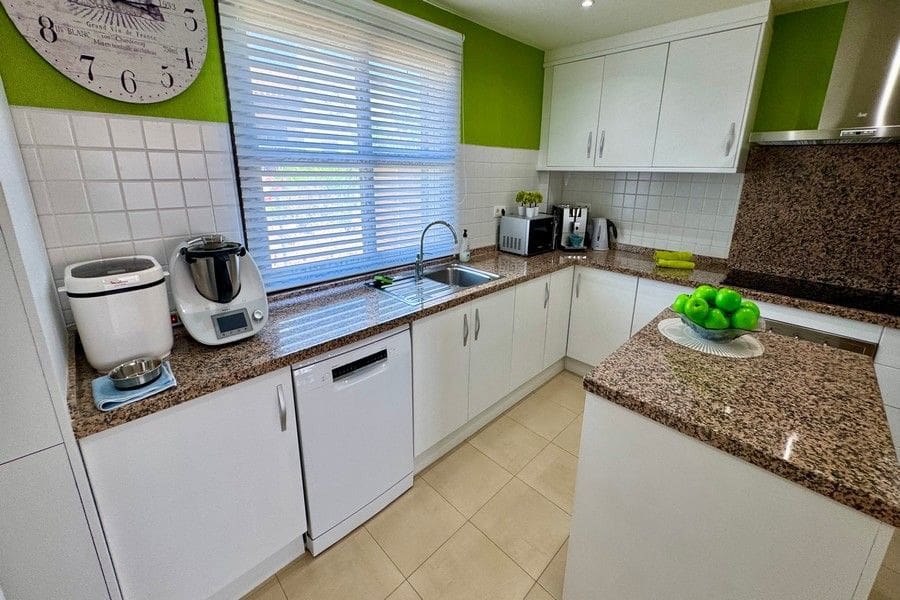 3 soveværelse Villa til salg i Fuente Alamo de Murcia med swimmingpool garage - € 595.000 (Ref: 9946799)