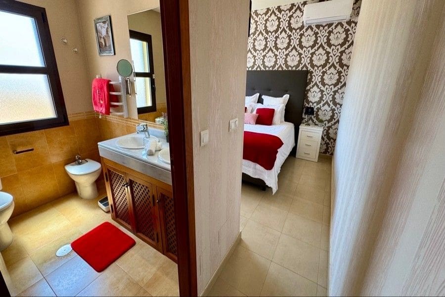 3 soveværelse Villa til salg i Fuente Alamo de Murcia med swimmingpool garage - € 595.000 (Ref: 9946799)