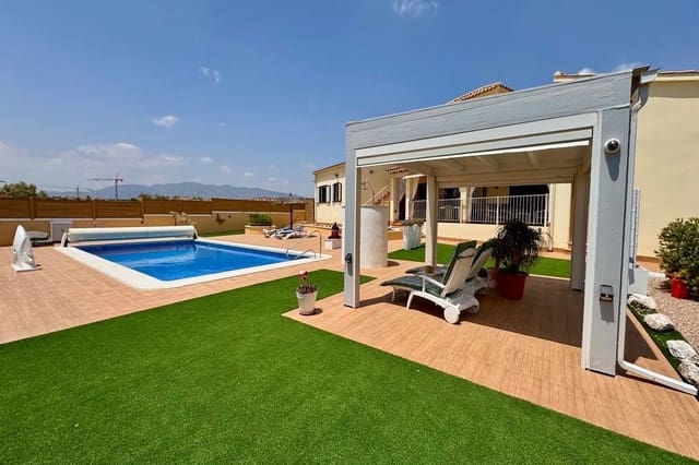 3 soveværelse Villa til salg i Fuente Alamo de Murcia med swimmingpool garage - € 595.000 (Ref: 9946799)