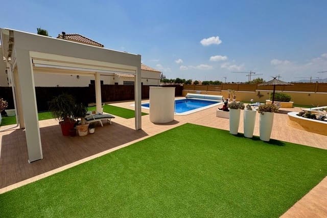 3 soveværelse Villa til salg i Fuente Alamo de Murcia med swimmingpool garage - € 595.000 (Ref: 9946799)