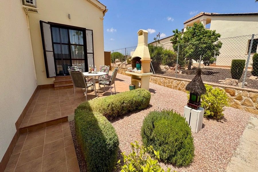 3 soveværelse Villa til salg i Fuente Alamo de Murcia med swimmingpool garage - € 595.000 (Ref: 9946799)