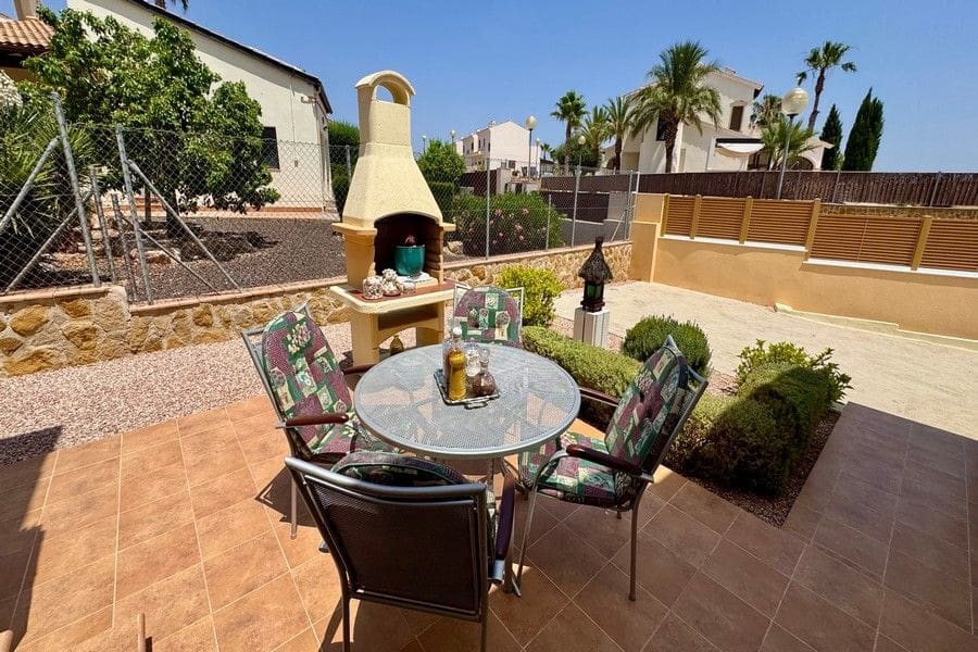 3 soveværelse Villa til salg i Fuente Alamo de Murcia med swimmingpool garage - € 595.000 (Ref: 9946799)