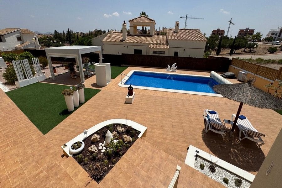 3 soveværelse Villa til salg i Fuente Alamo de Murcia med swimmingpool garage - € 595.000 (Ref: 9946799)