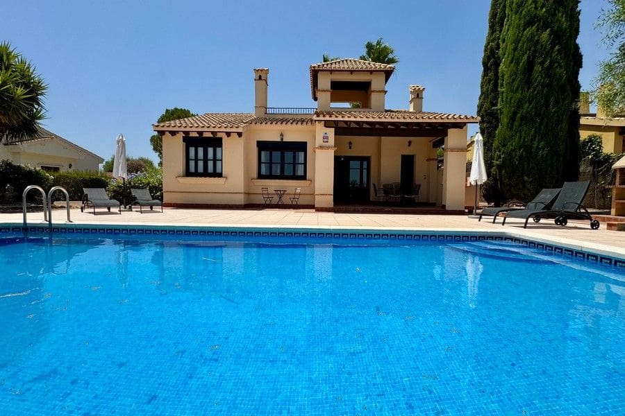 3 chambre Villa/Maison à vendre à Hacienda del Alamo avec piscine garage - 455 000 € (Ref: 9956617)