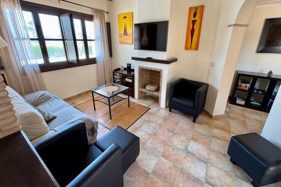 3 chambre Villa/Maison à vendre à Hacienda del Alamo avec piscine garage - 455 000 € (Ref: 9956617)