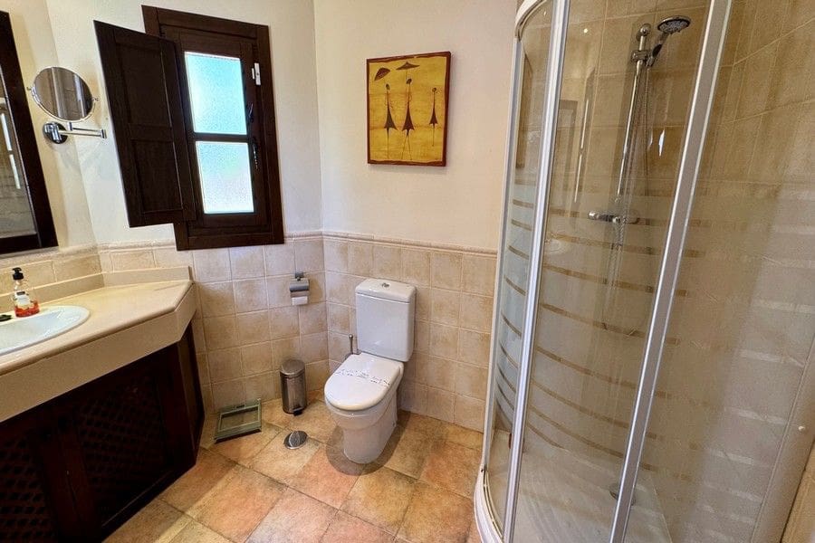 3 chambre Villa/Maison à vendre à Hacienda del Alamo avec piscine garage - 455 000 € (Ref: 9956617)