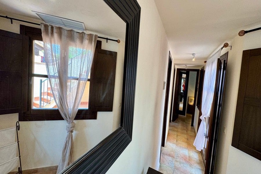 3 chambre Villa/Maison à vendre à Hacienda del Alamo avec piscine garage - 455 000 € (Ref: 9956617)