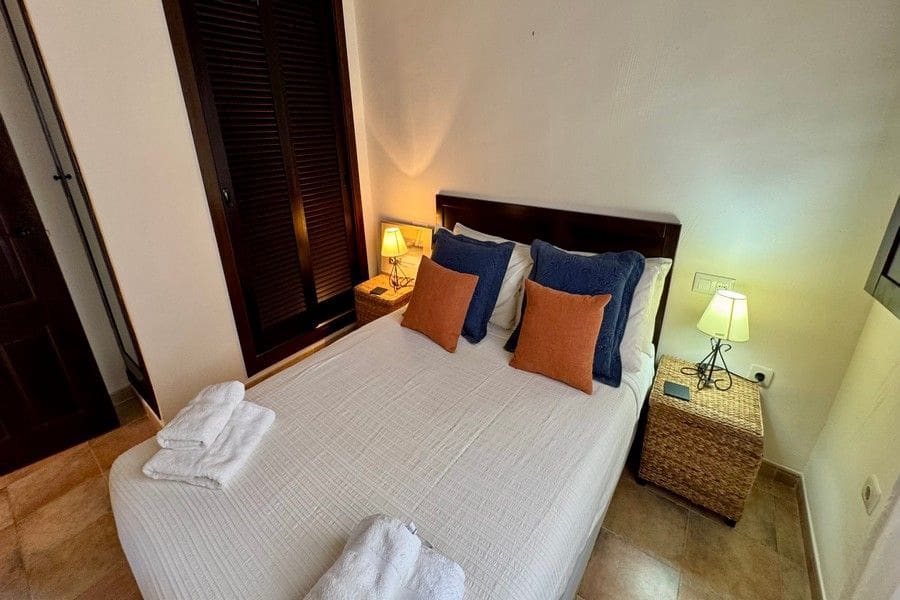3 chambre Villa/Maison à vendre à Hacienda del Alamo avec piscine garage - 455 000 € (Ref: 9956617)