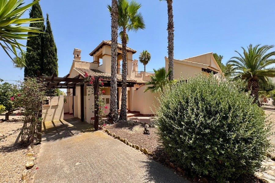 3 chambre Villa/Maison à vendre à Hacienda del Alamo avec piscine garage - 455 000 € (Ref: 9956617)