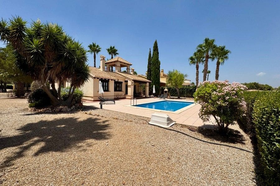 3 chambre Villa/Maison à vendre à Hacienda del Alamo avec piscine garage - 455 000 € (Ref: 9956617)