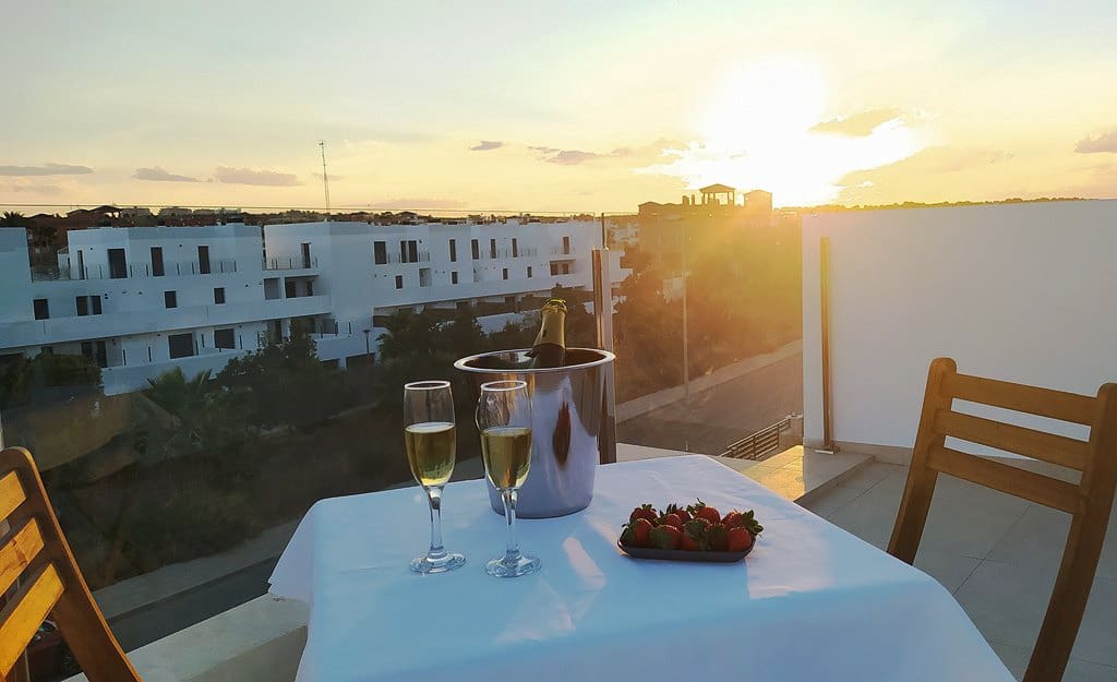 3 makuuhuone Huvila myytävänä paikassa Villamartin - 669 000 € (Ref: 8700171)