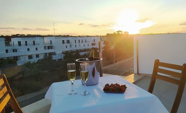 3 makuuhuone Huvila myytävänä paikassa Villamartin, Orihuela - 669 000 € (Ref: 8700171)