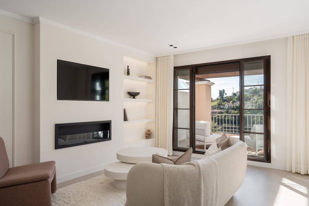 3 bedroom Apartment for sale in Marbella - € 849,000 (Ref: 9610081)
