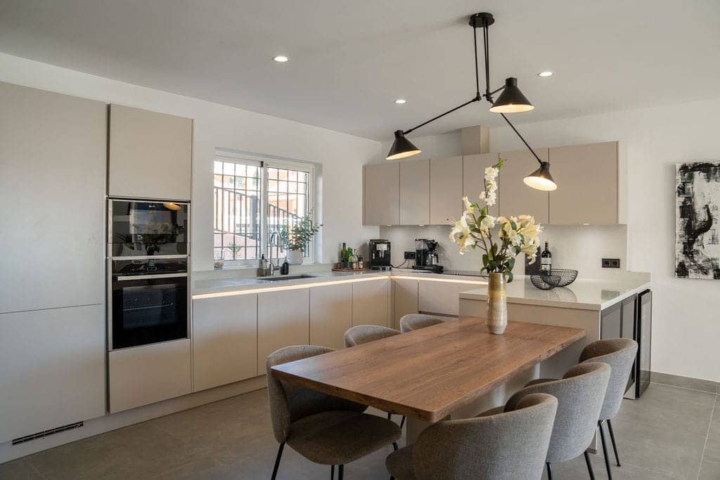 4 soverom Villa til salgs i Marbella - € 1 195 000 (Ref: 9610082)